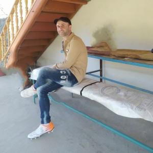 Miro - Yaraşmaz (Prod. by SarkhanBeats)_128K).m4a